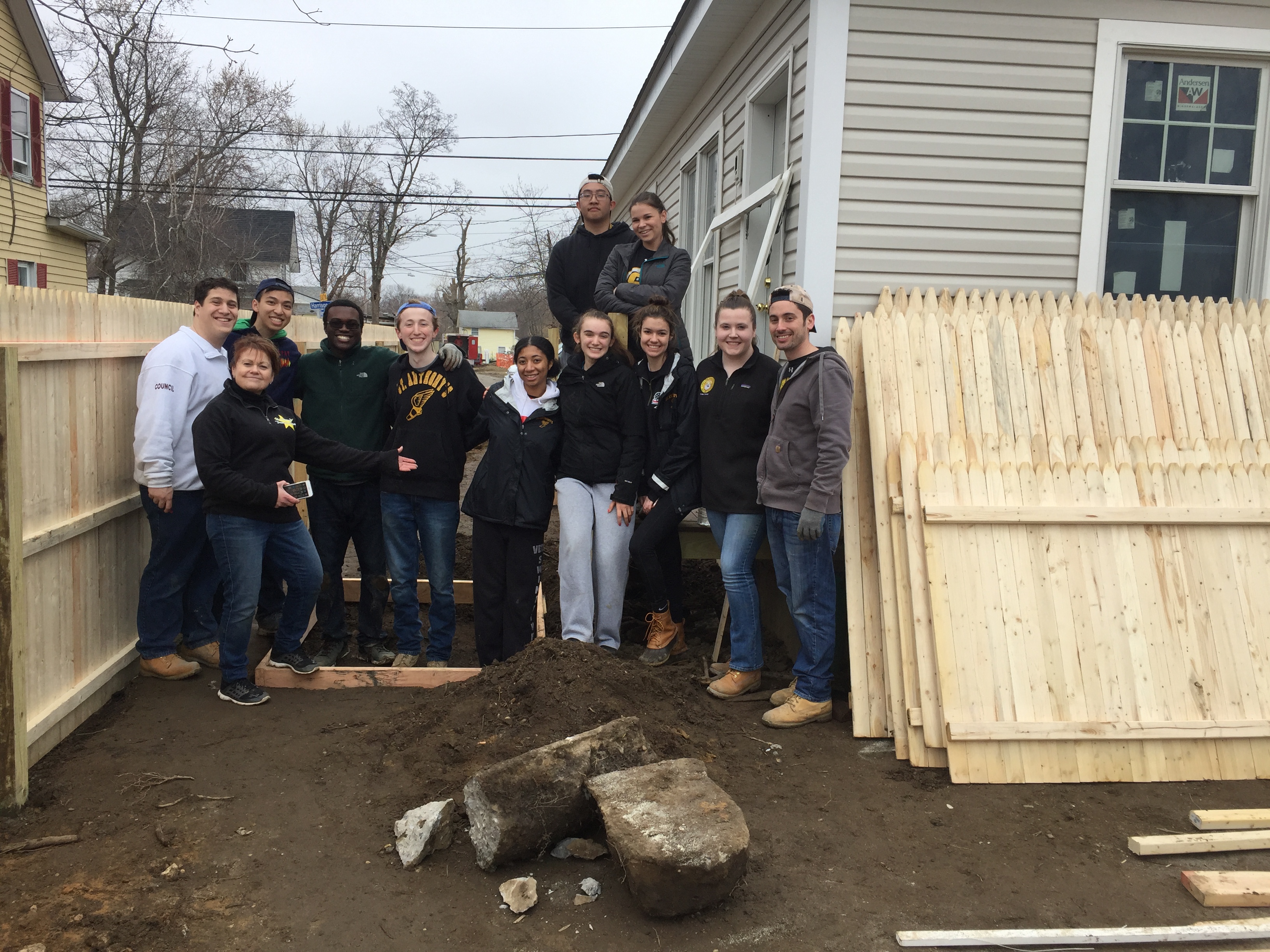 Students Volunteer with Habitat for Humanity Students Volunteer with Habitat for Humanity